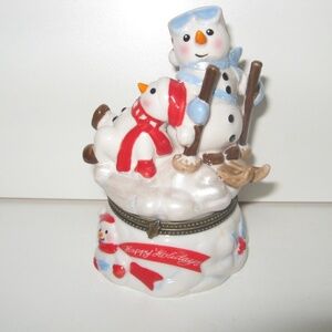 VILLEROY Boch Happy Holidays Porcelain Trinket Box Mint In Box Snowman Skiing